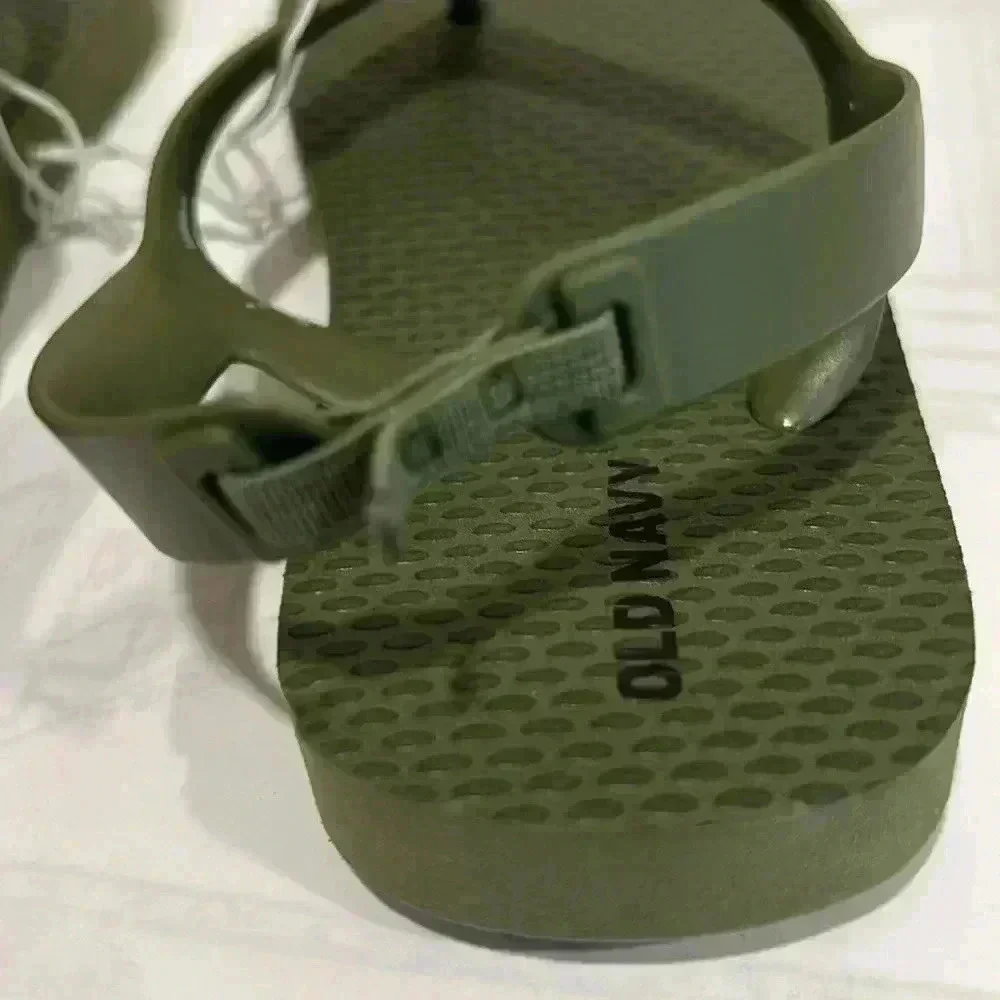 Old Navy Toddler Flip Flops - NEW